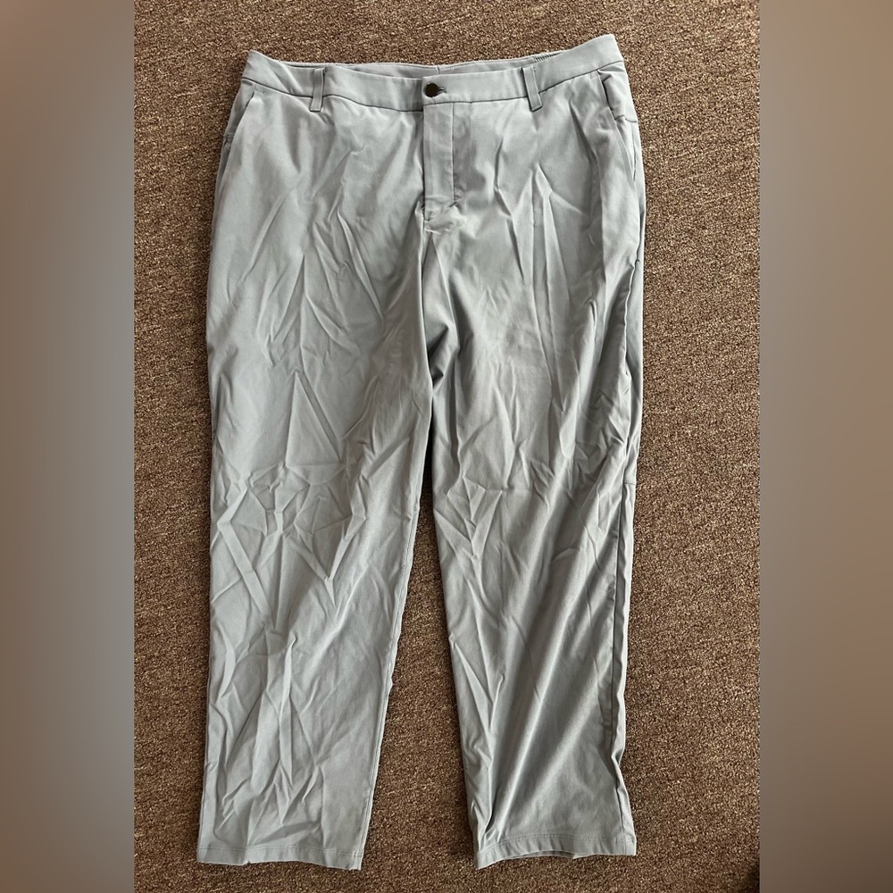 Lululemon Men’s ABC Gray Trouser‎ Pants Size 40